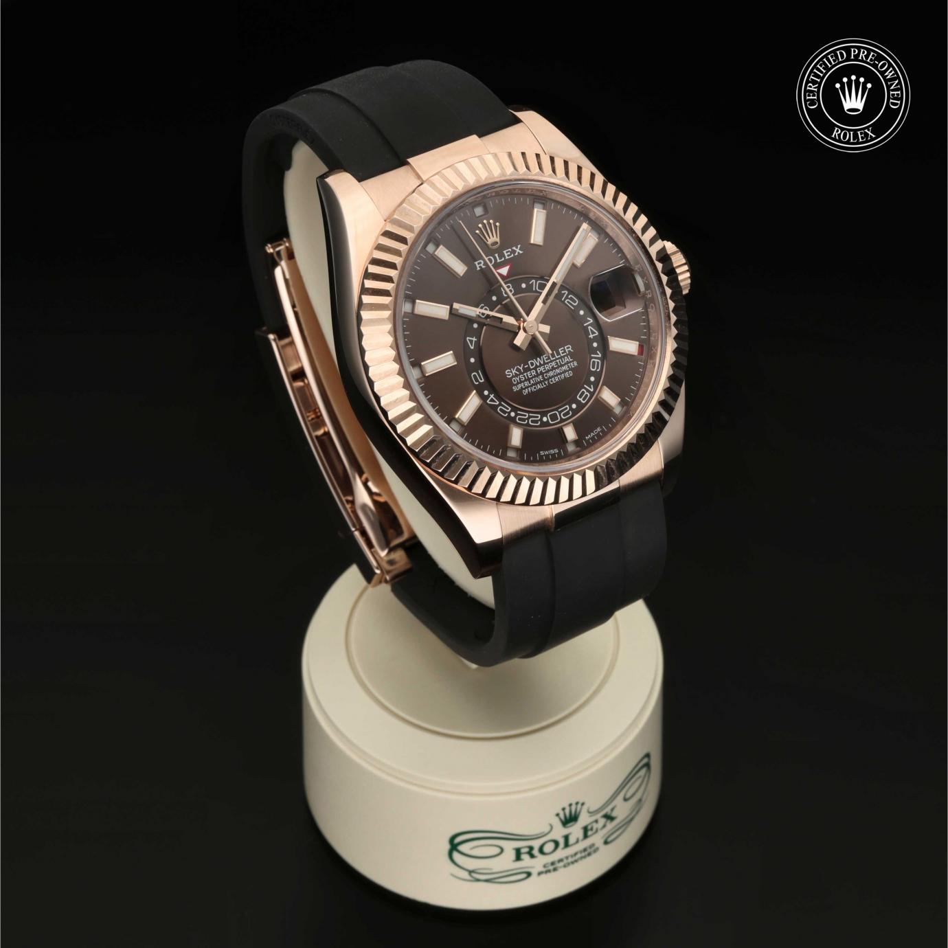 Rolex Sky-Dweller M326235-0005 - 360 Grad Ansicht Bild 33