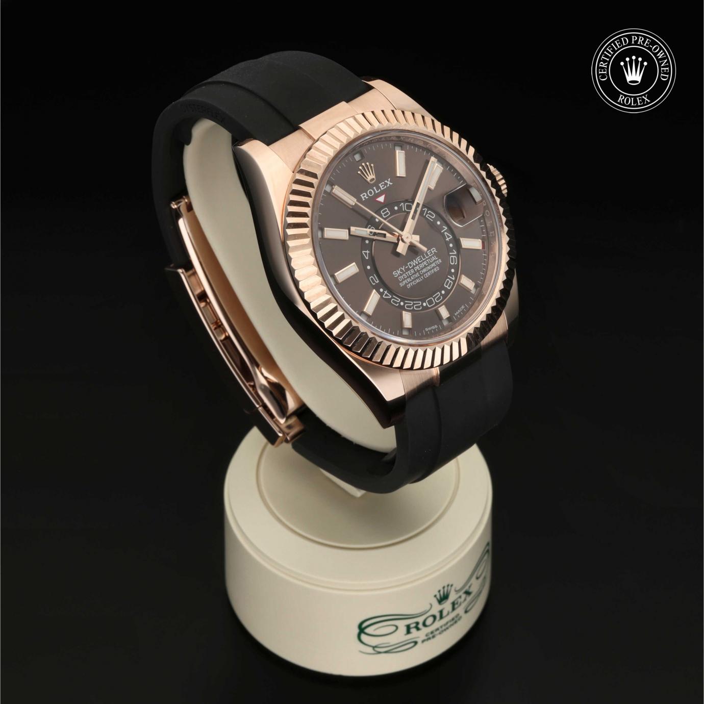 Rolex Sky-Dweller M326235-0005 - 360 Grad Ansicht Bild 32