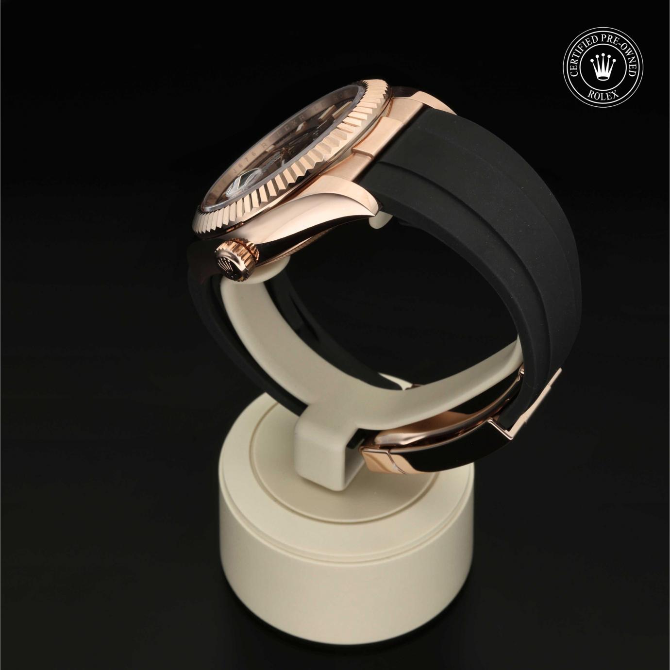Rolex Sky-Dweller M326235-0005 - 360 Grad Ansicht Bild 13