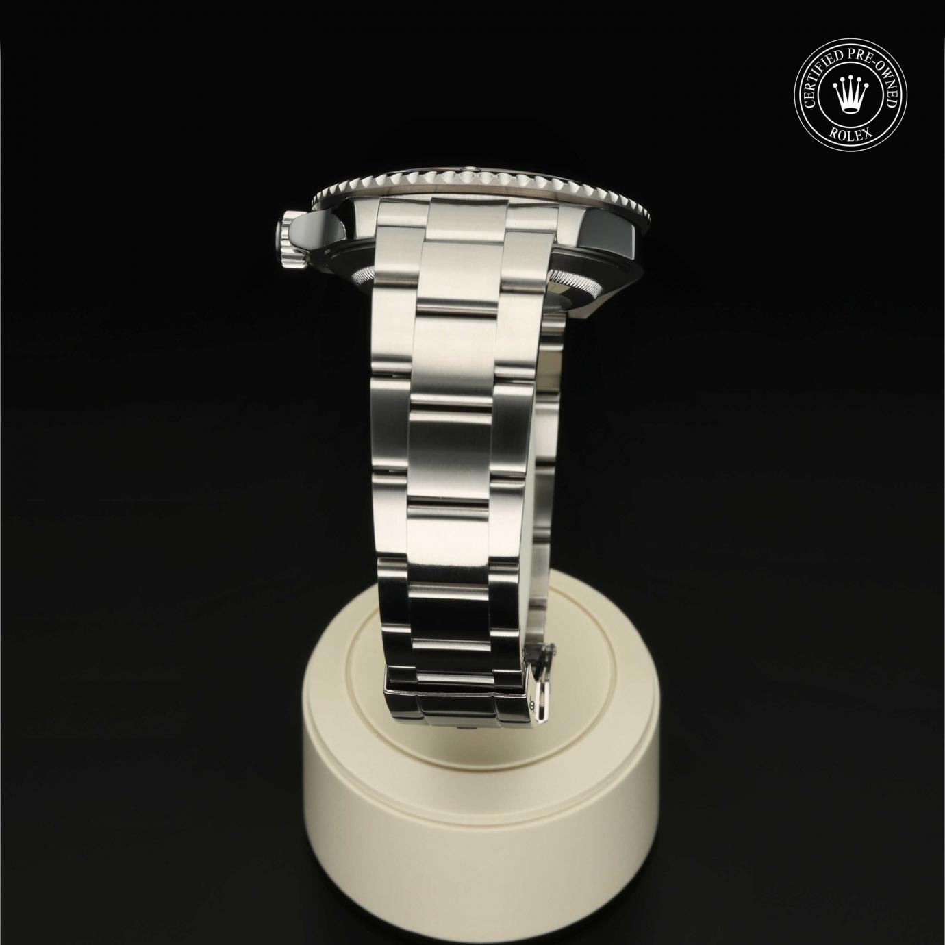 Rolex Oyster Perpetual Submariner Date M16610-0006 Herrenuhr Bild 2