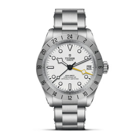 Damen- und Herrenuhr, TUDOR Black Bay Pro, Ref: M79470-0004