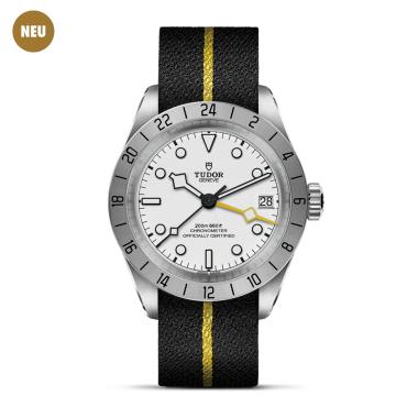 Herrenuhr, Automatik, TUDOR Black Bay PRO