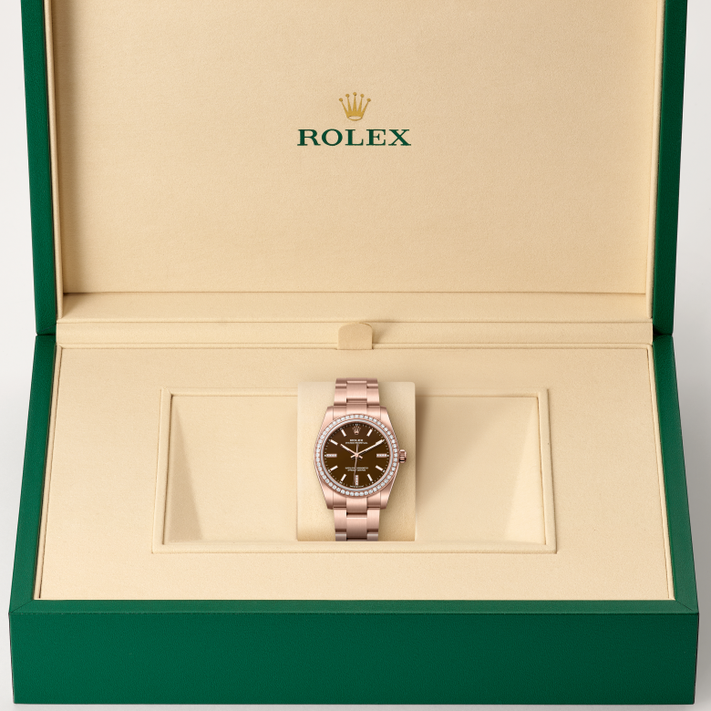 Rolex Oyster Perpetual 34 124245RBR Herrenuhr Bild 3