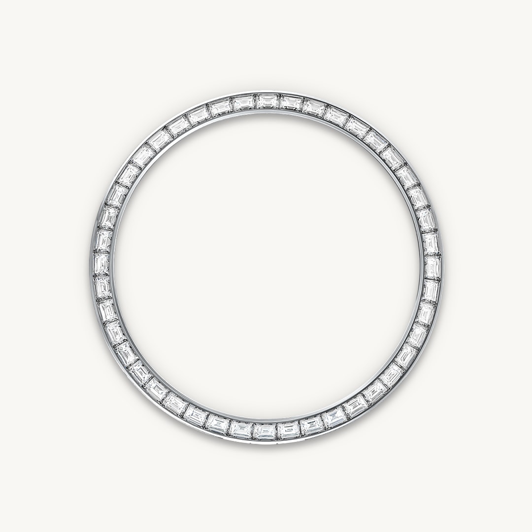 Diamantbesetzte Lünette