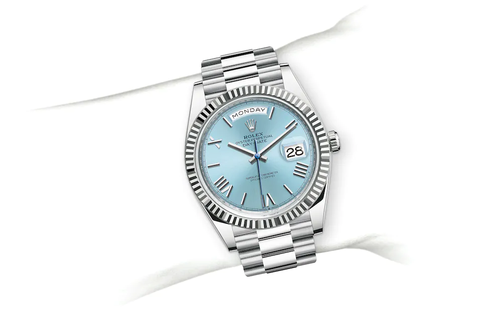 Rolex Day‑Date in Platin, M228236-0012 | Juwelier Weber