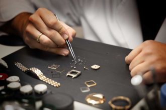 Uhrmacher-Werk-zerlegen-Weber-2023--041