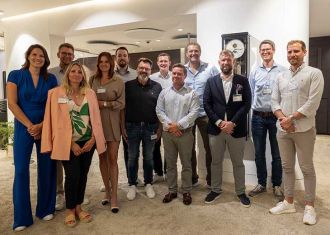 Unternehmensnachfolger zu Gast bei Juwelier Weber