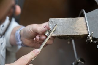 werkstatt-goldschmiede-juwelier-weber