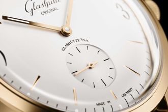 1-39-60-01-01-04-Sixties-Small-Second-Detail-3-RGB