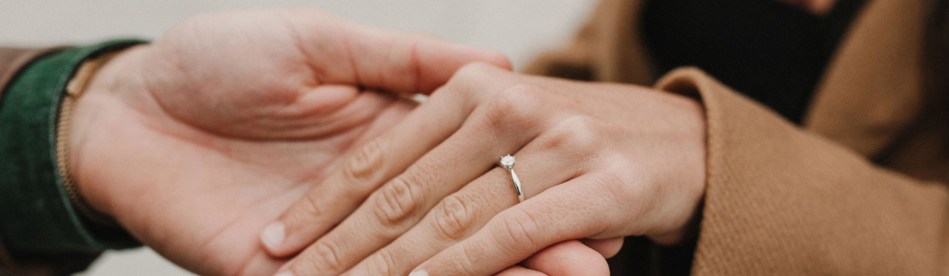 Hochzeitsschmuck: Trauringe | Eheringe | Verlobungsringe