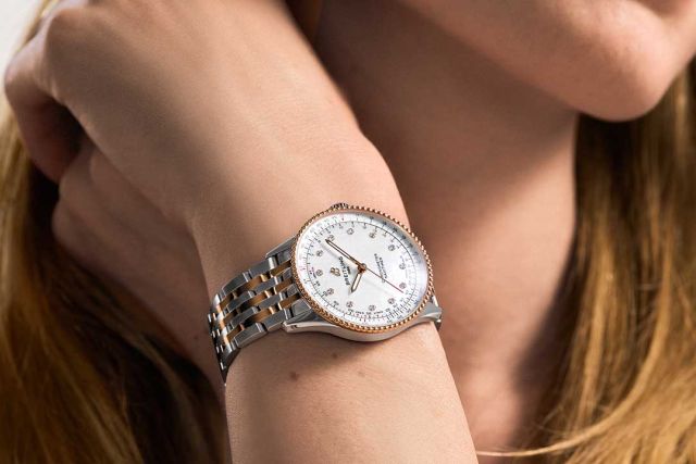 1x1 U17327211A1U1 Navitimer 36 BiColorSteel Wrist-Shot Ecom