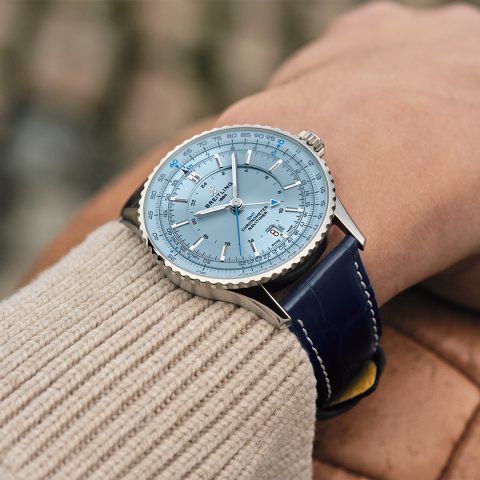 1x1 240108 NG Breitling S5 1767 F1B COLOUR RVB