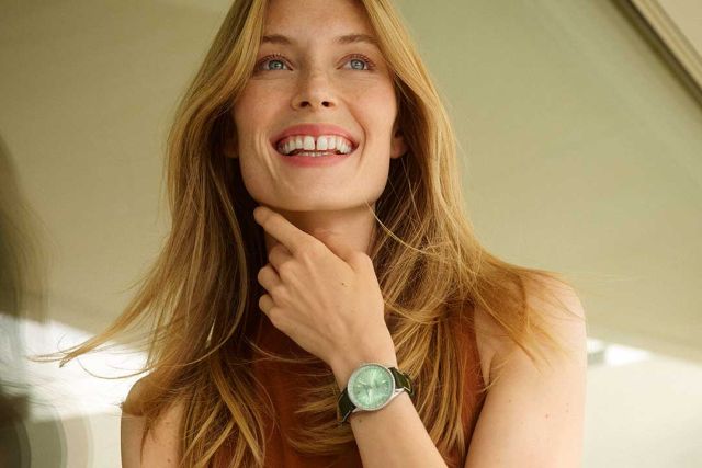 AW 230509 140 0253 RVB