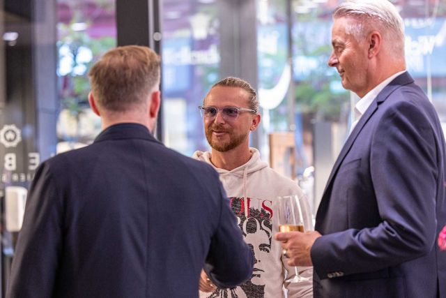 TAG-heuer-Watchmaking-Class-2809-2023-007