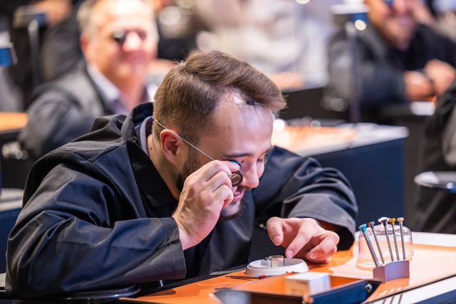 TAG-heuer-Watchmaking-Class-2809-2023-069