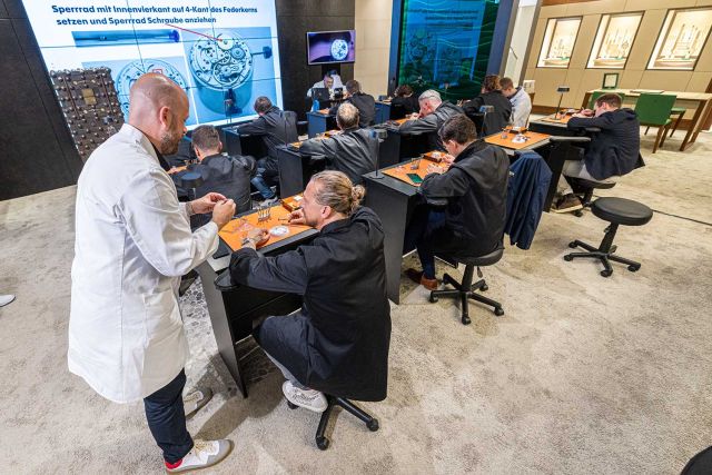 TAG-heuer-Watchmaking-Class-2809-2023-086