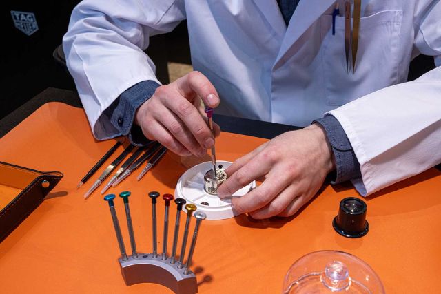 TAG-heuer-Watchmaking-Class-2809-2023-023