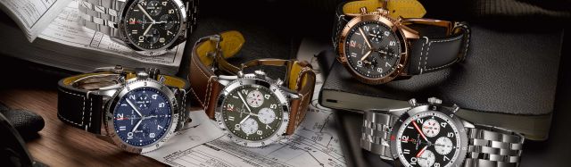 Banner-01-BR-Classic-AVI_5er-BracCuir-Acier-StillLife_RVB