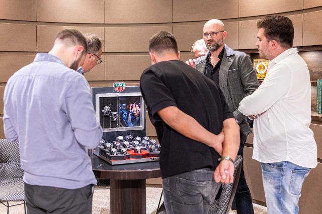 TAG-heuer-Watchmaking-Class-2809-2023-099