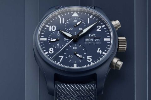 iw389404-mood-1