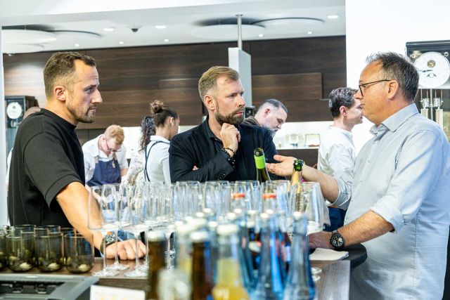 TAG-heuer-Watchmaking-Class-2809-2023-101